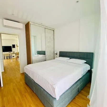 Apartment Green Coast Vip